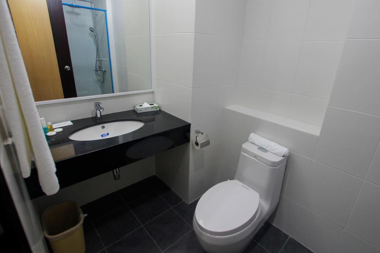 Imperial Suites Miri , Diamond Tower Екстер'єр фото